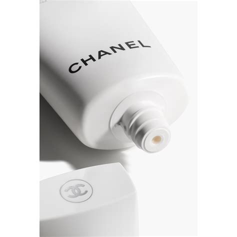 chanel face cleanser|chanel le blanc face wash.